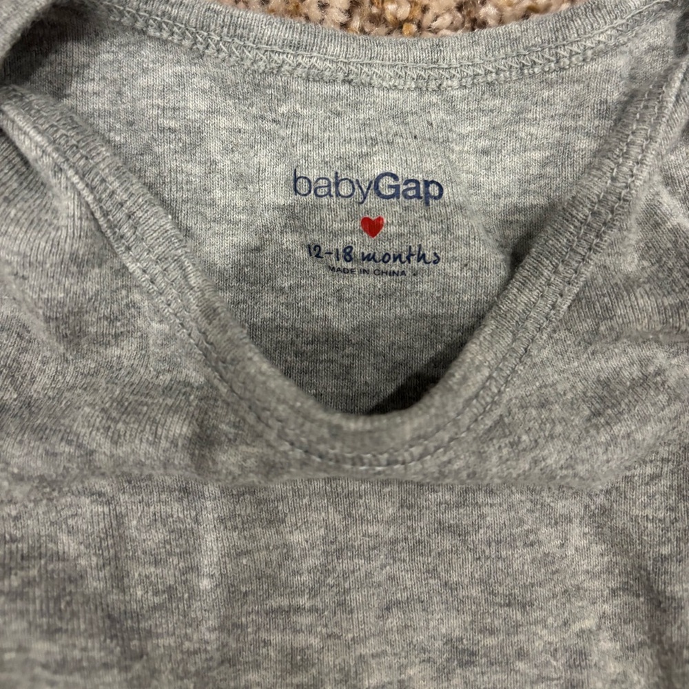GAP 12-18 month bundle - Picture 10 of 12